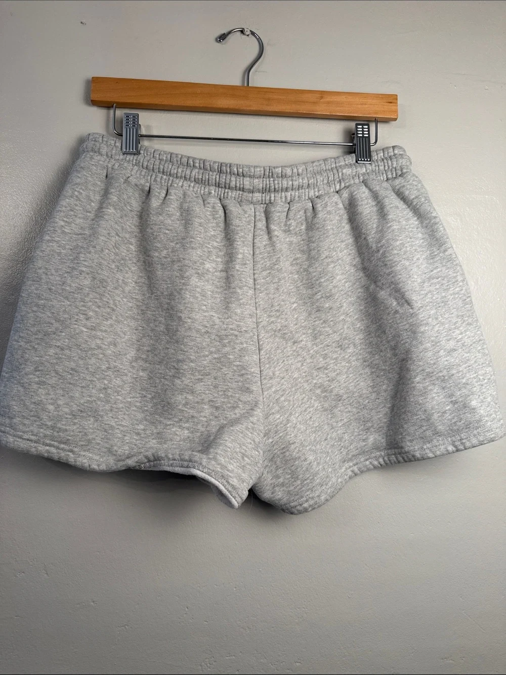 White Fox Women’s Gray Fleece Shorts with Logo size medium